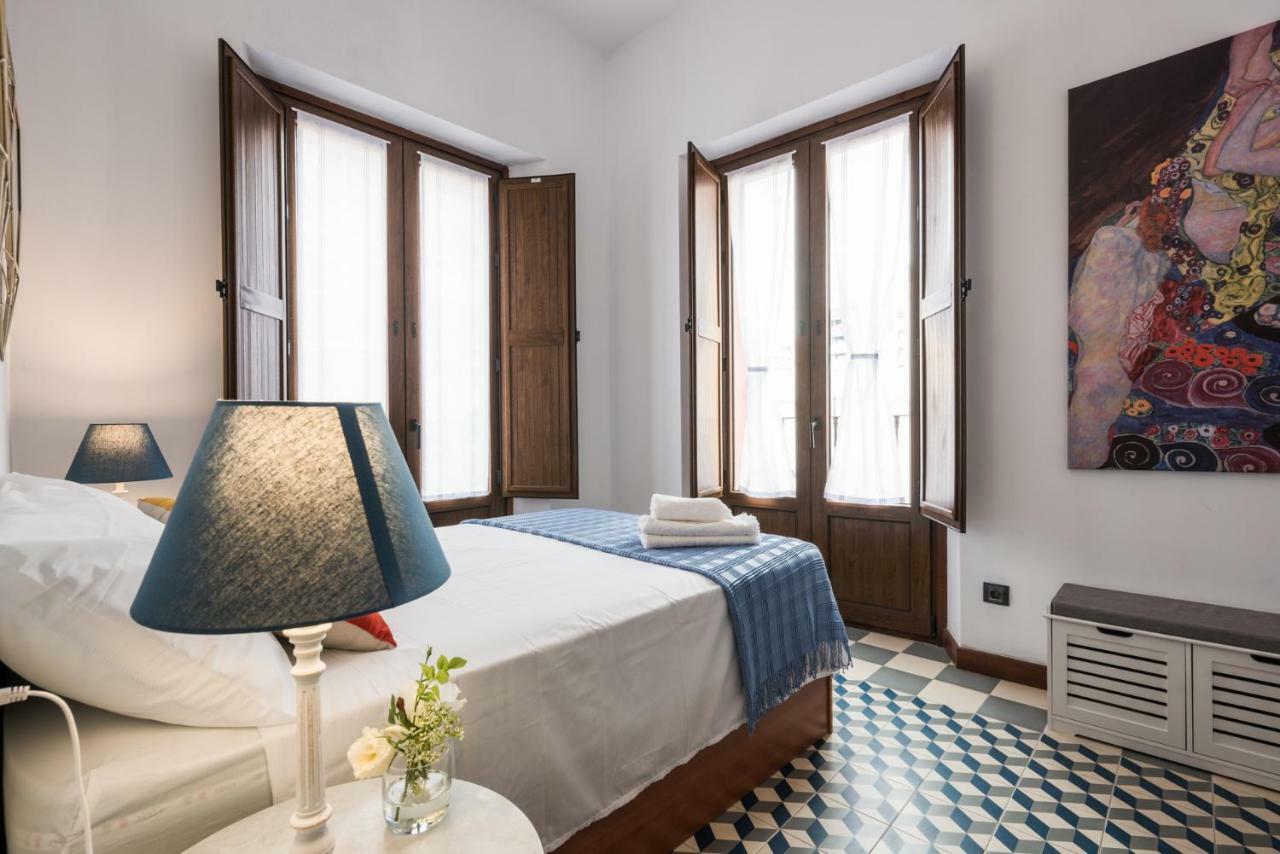 Apartamento El Carmen Málaga Exteriör bild